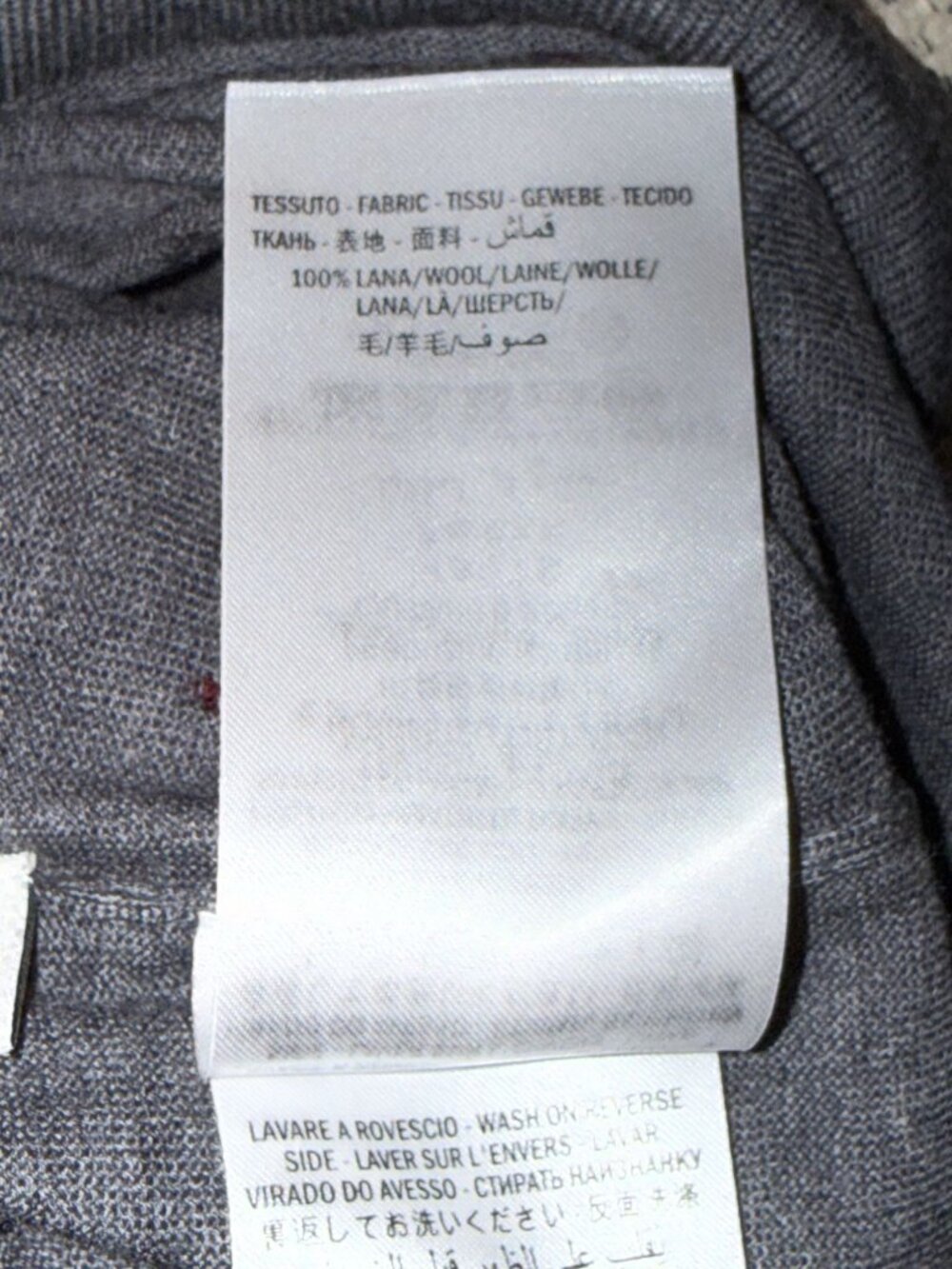 Gucci Gray Bee Embroidered V-Neck Wool Sweater, Small - Picture 5 of 5
